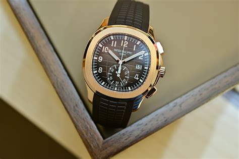 patek philippe aquanaut jumbo gold|Patek Philippe aquanaut diamond.